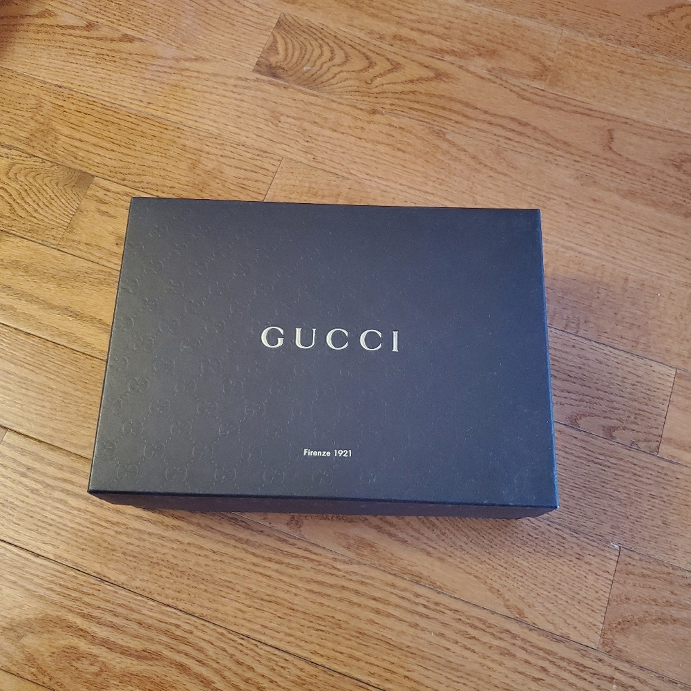 Empty Brand New Gucci Shoe Box